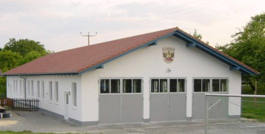 Halle1.jpg