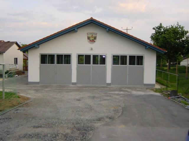 Halle6.jpg